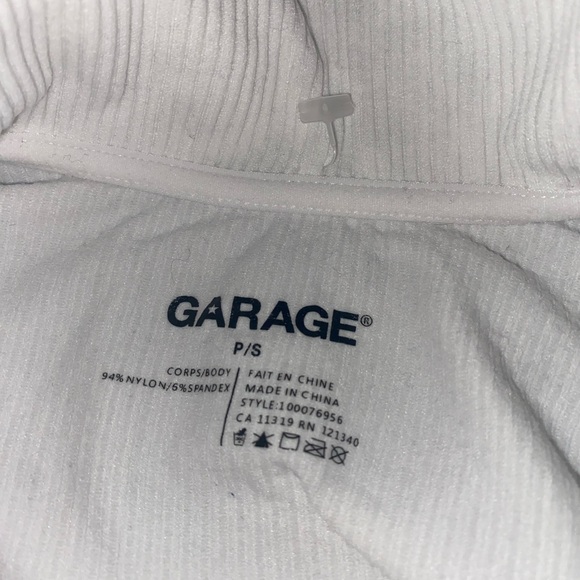 White Ribbed Long Sleeve Crop Top - Picture 2 of 2